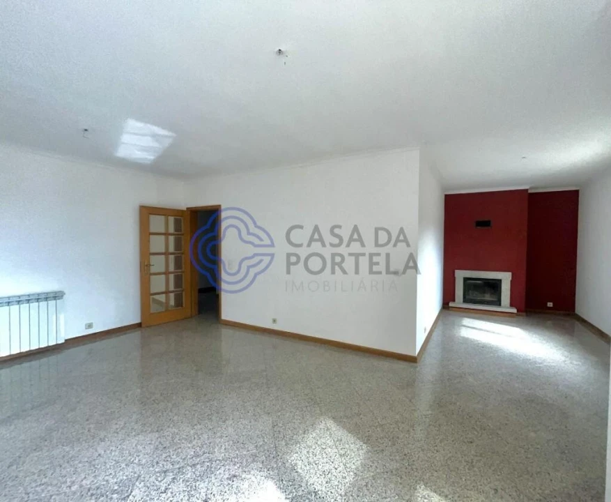Apartamento T3 para Venda em Argoncilhe Foto 14