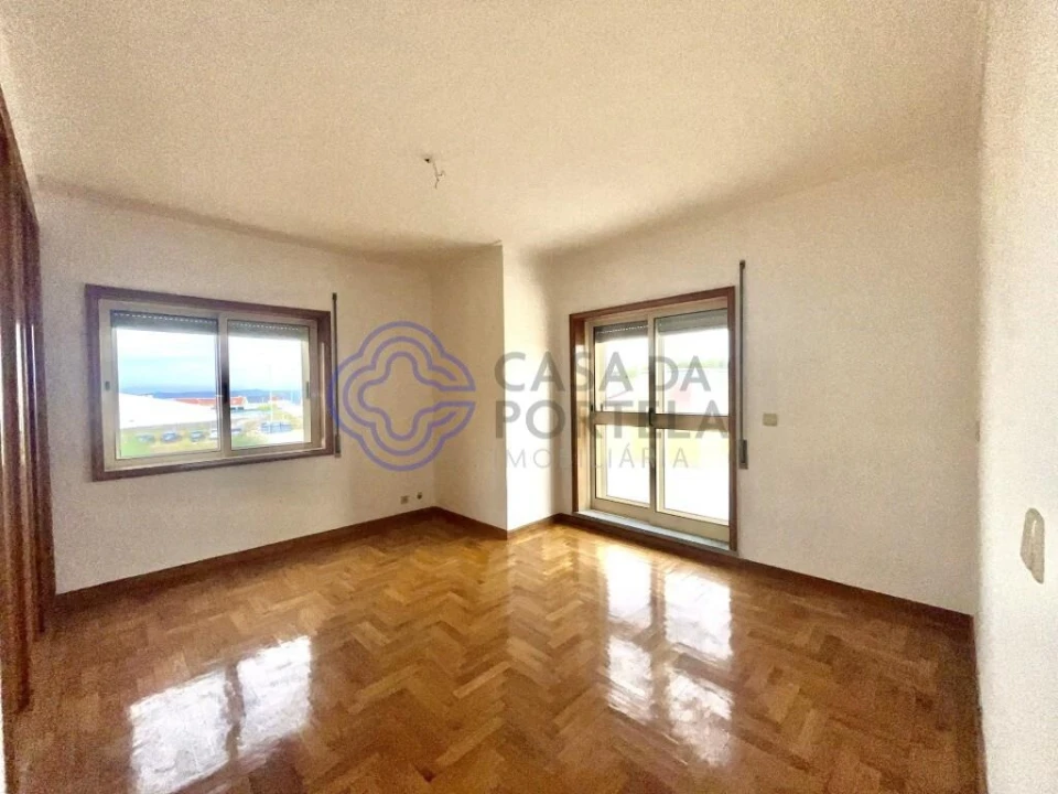Apartamento T3 para Venda em Argoncilhe Foto 29