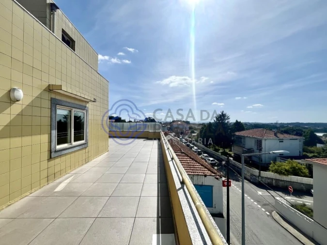 Apartamento T3 para Venda em Argoncilhe Foto 8