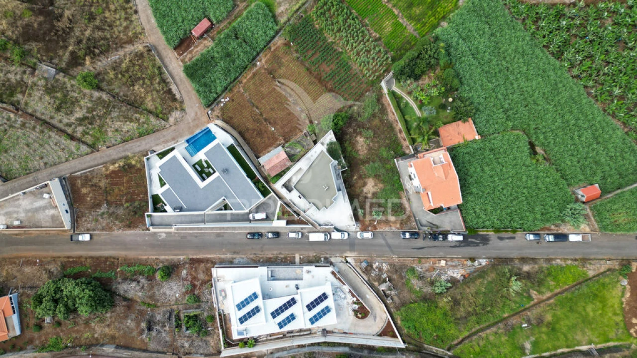 Moradia T3 para Venda em Canhas Foto 14
