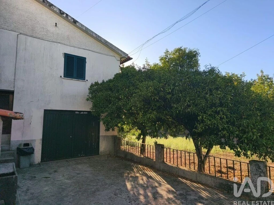 Moradia T5 para Venda em Canas de Senhorim Foto 22