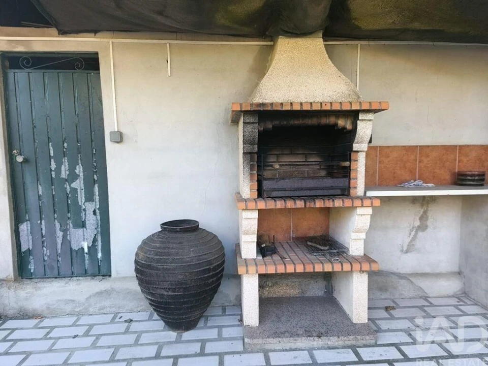 Moradia T5 para Venda em Canas de Senhorim Foto 24