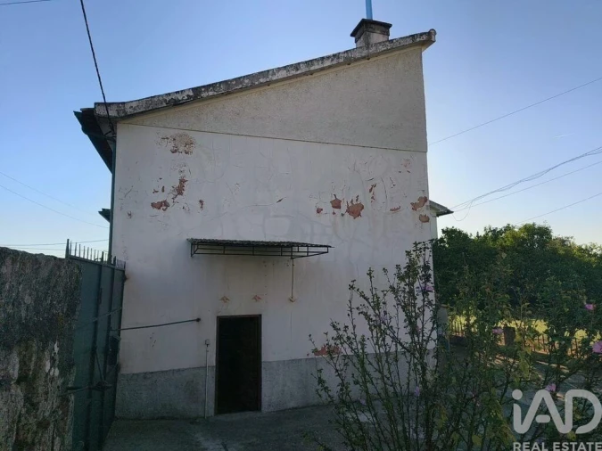 Moradia T5 para Venda em Canas de Senhorim Foto 18