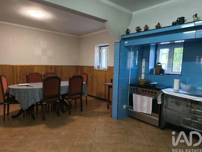 Moradia T5 para Venda em Canas de Senhorim Foto 26