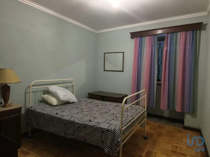 Moradia T5 para Venda em Canas de Senhorim Foto 12