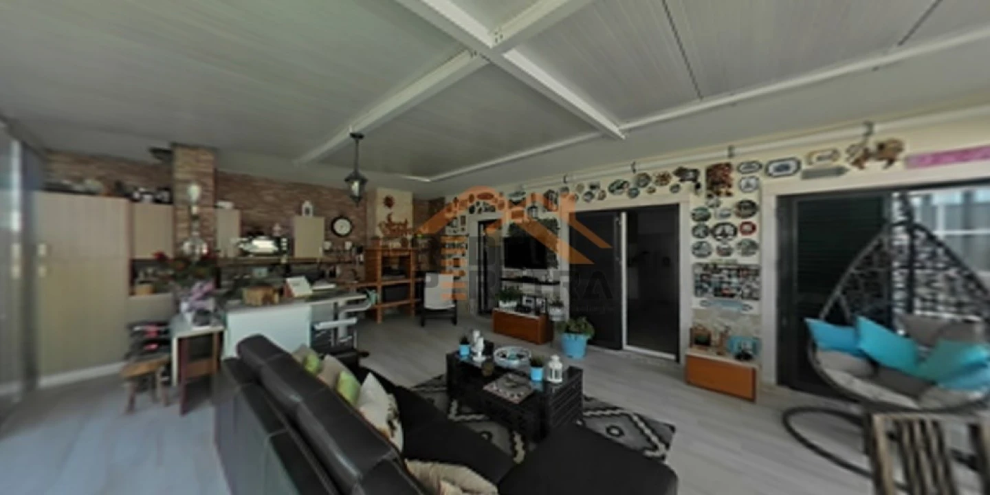 Moradia T3 para Venda em Pontinha e Famões Foto 68