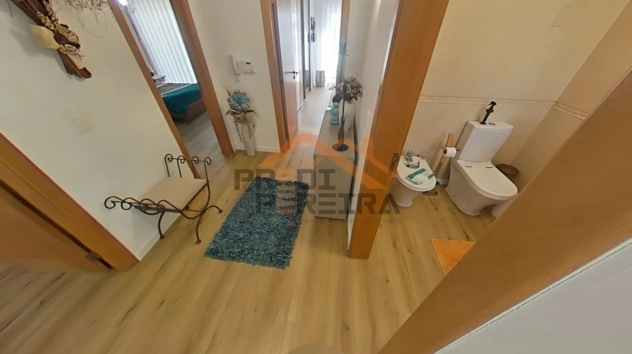 Moradia T3 para Venda em Pontinha e Famões Foto 26