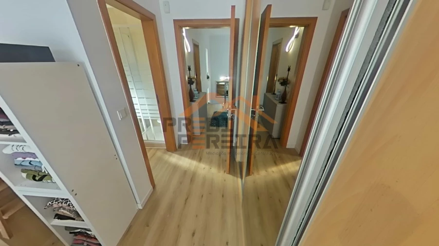 Moradia T3 para Venda em Pontinha e Famões Foto 38