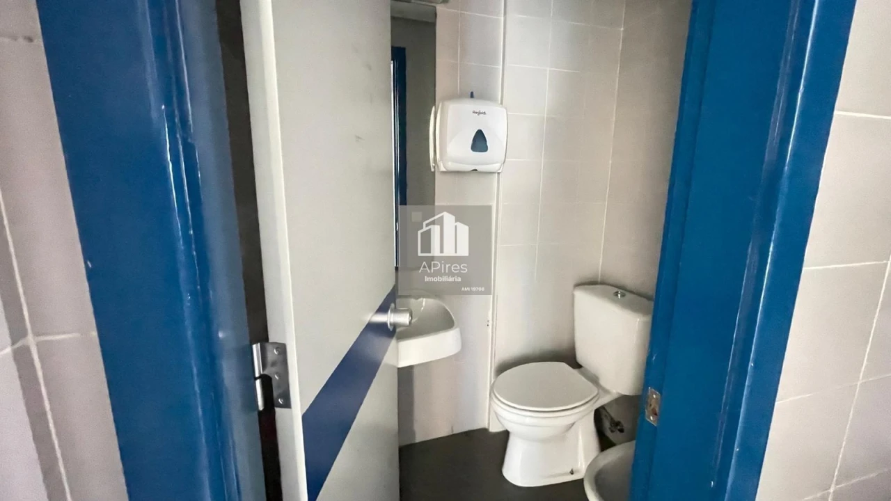 Loja para Venda em Costa da Caparica Foto 12