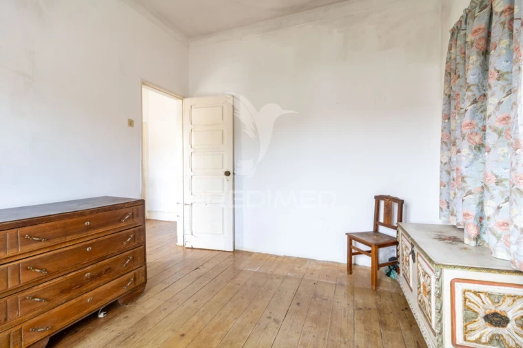 Moradia T4 para Venda em Rio de Mouro Foto 10