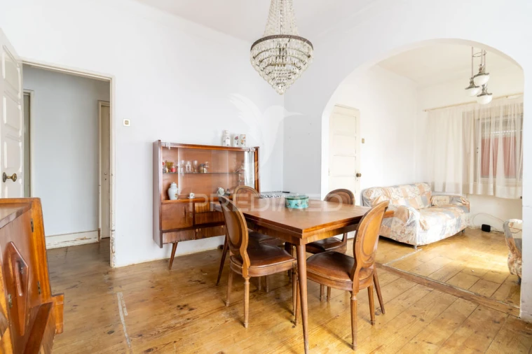 Moradia T4 para Venda em Rio de Mouro Foto 12