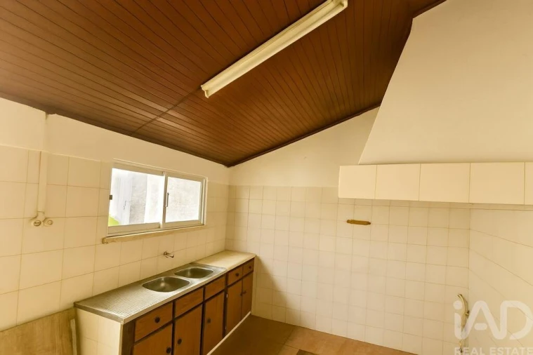 Moradia T4 para Venda em Malhou, Louriceira e Espinheiro Foto 18