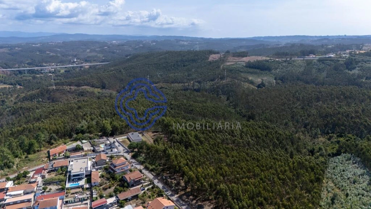 Terreno para Venda em Sandim, Olival, Lever e Crestuma Foto 5