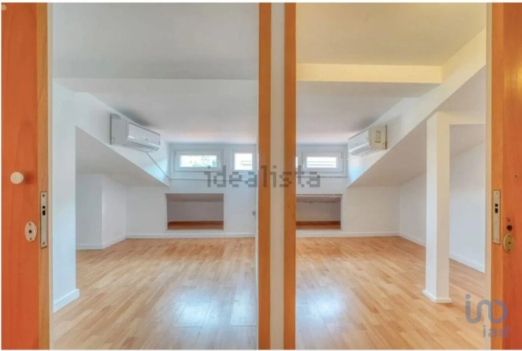 Apartamento T5 para Venda em Santo António Foto 5