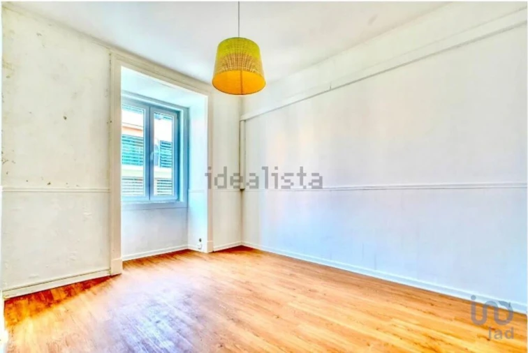 Apartamento T5 para Venda em Santo António Foto 3