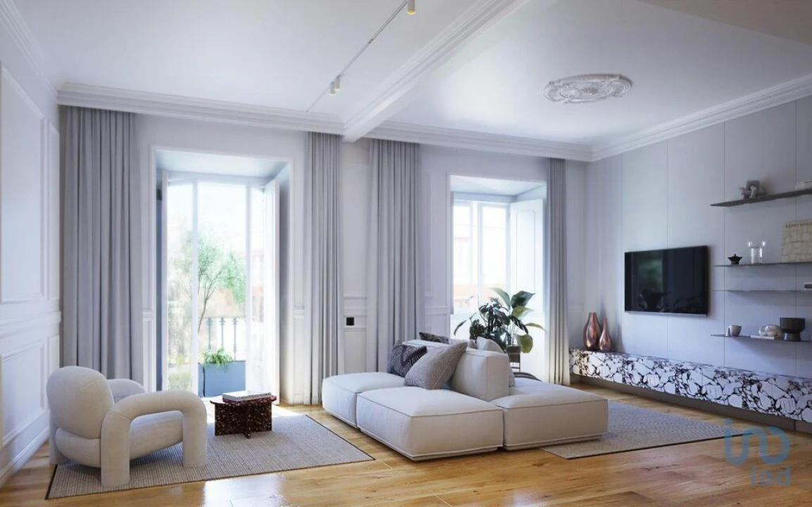 Apartamento T5 para Venda em Santo António Foto 7