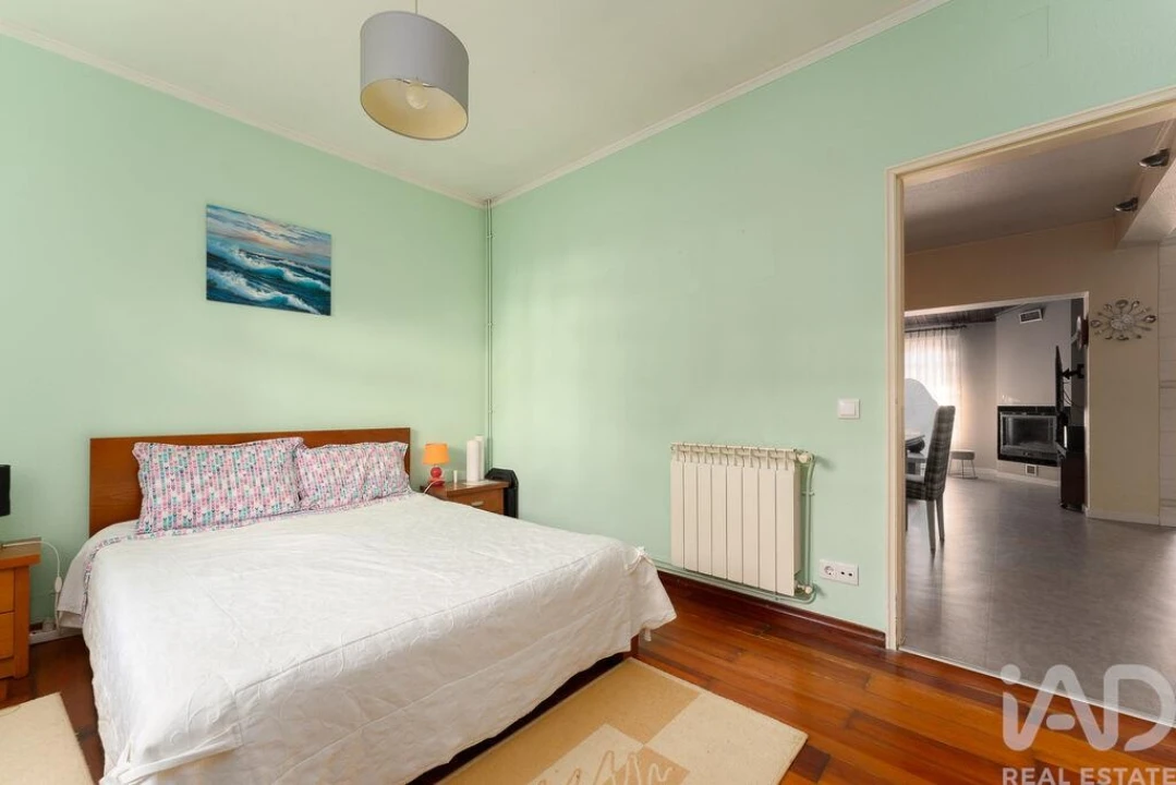 Moradia T4 para Venda em Marinha Grande Foto 15