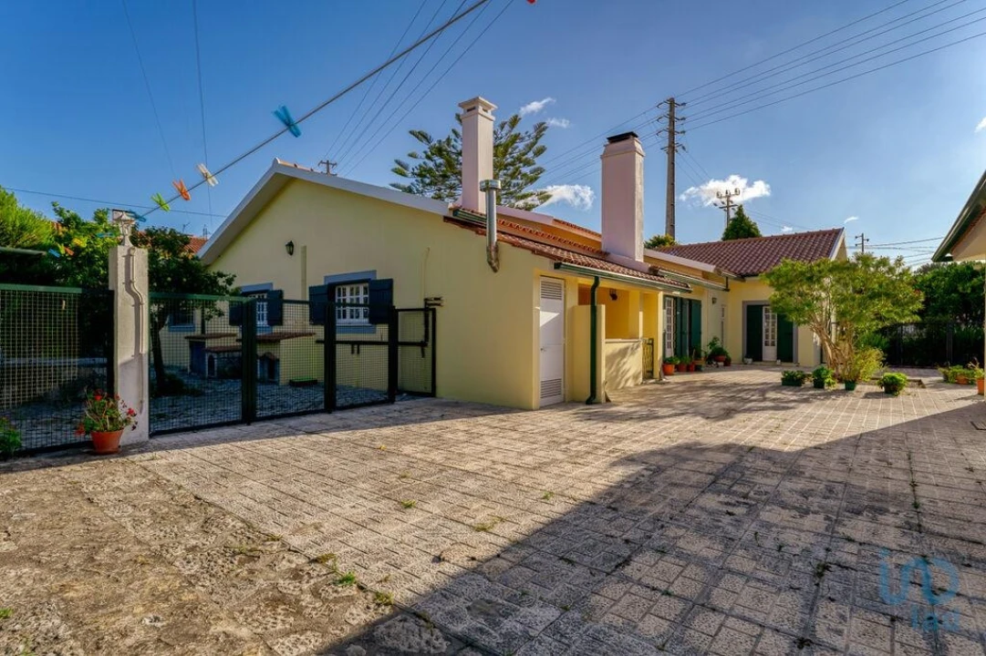 Moradia T4 para Venda em Marinha Grande Foto 2