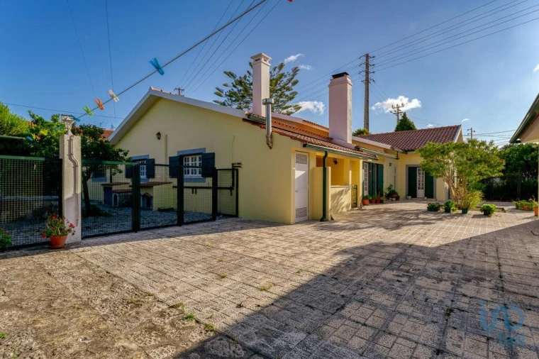 Moradia T4 para Venda em Marinha Grande