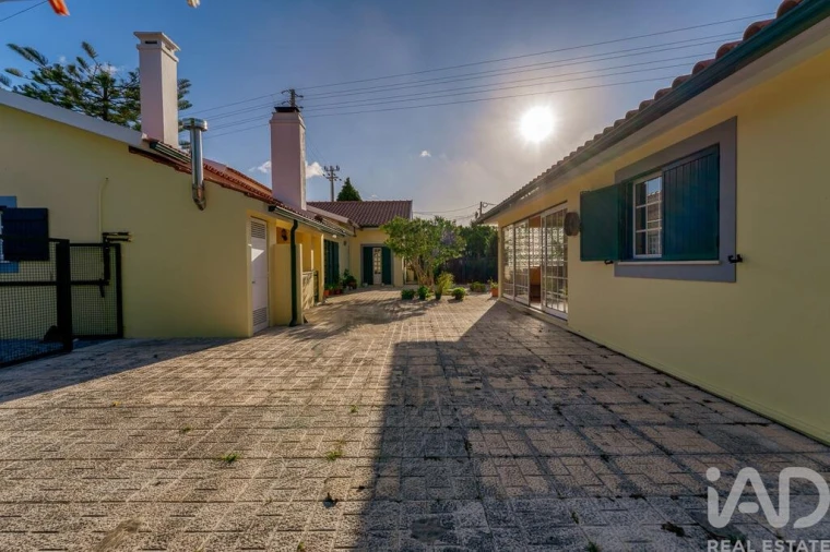 Moradia T4 para Venda em Marinha Grande Foto 28