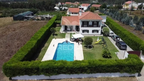 Moradia T4 para Venda em Silveira