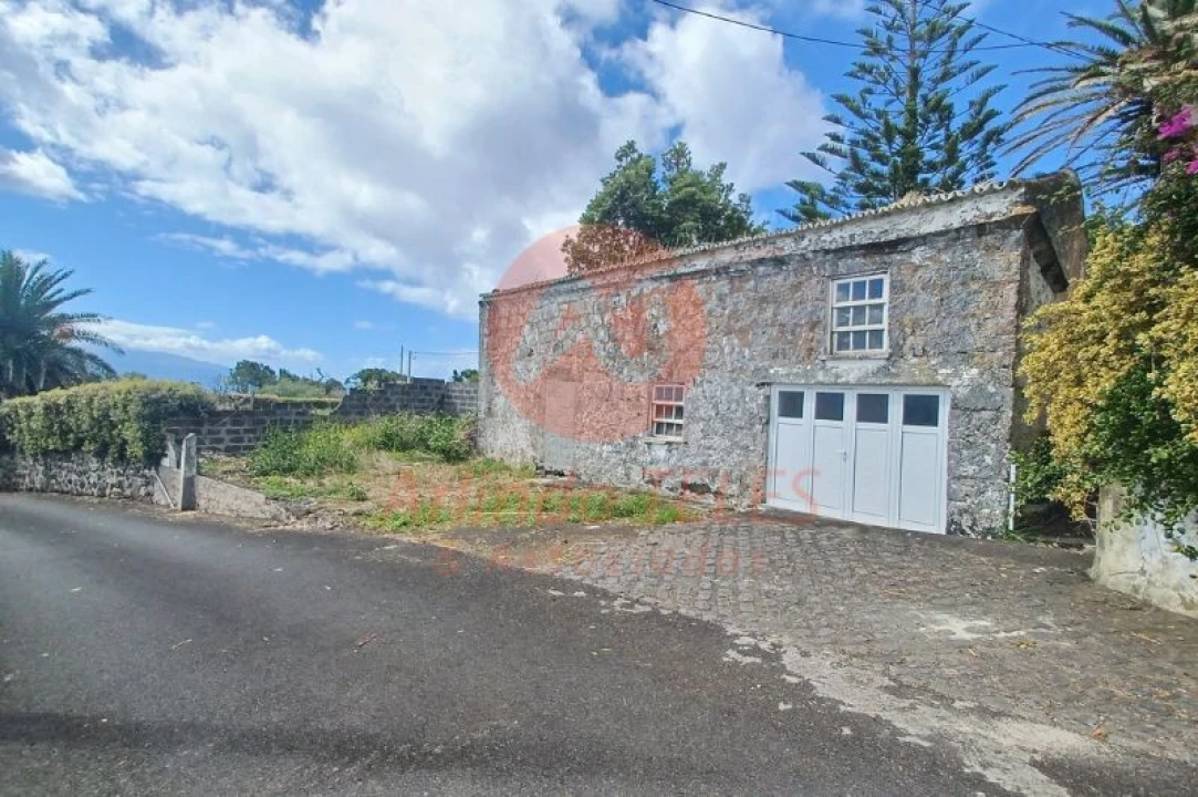 Moradia T2 para Venda em Rosais Foto 4