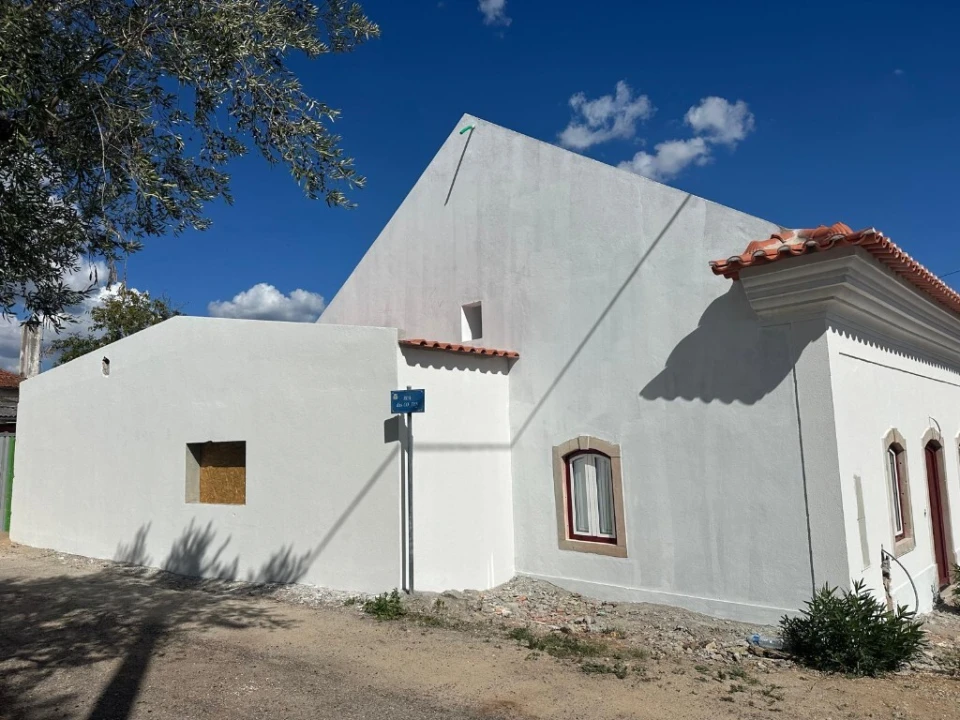 Moradia T2 para Venda em Nossa Senhora do Pranto Foto 8