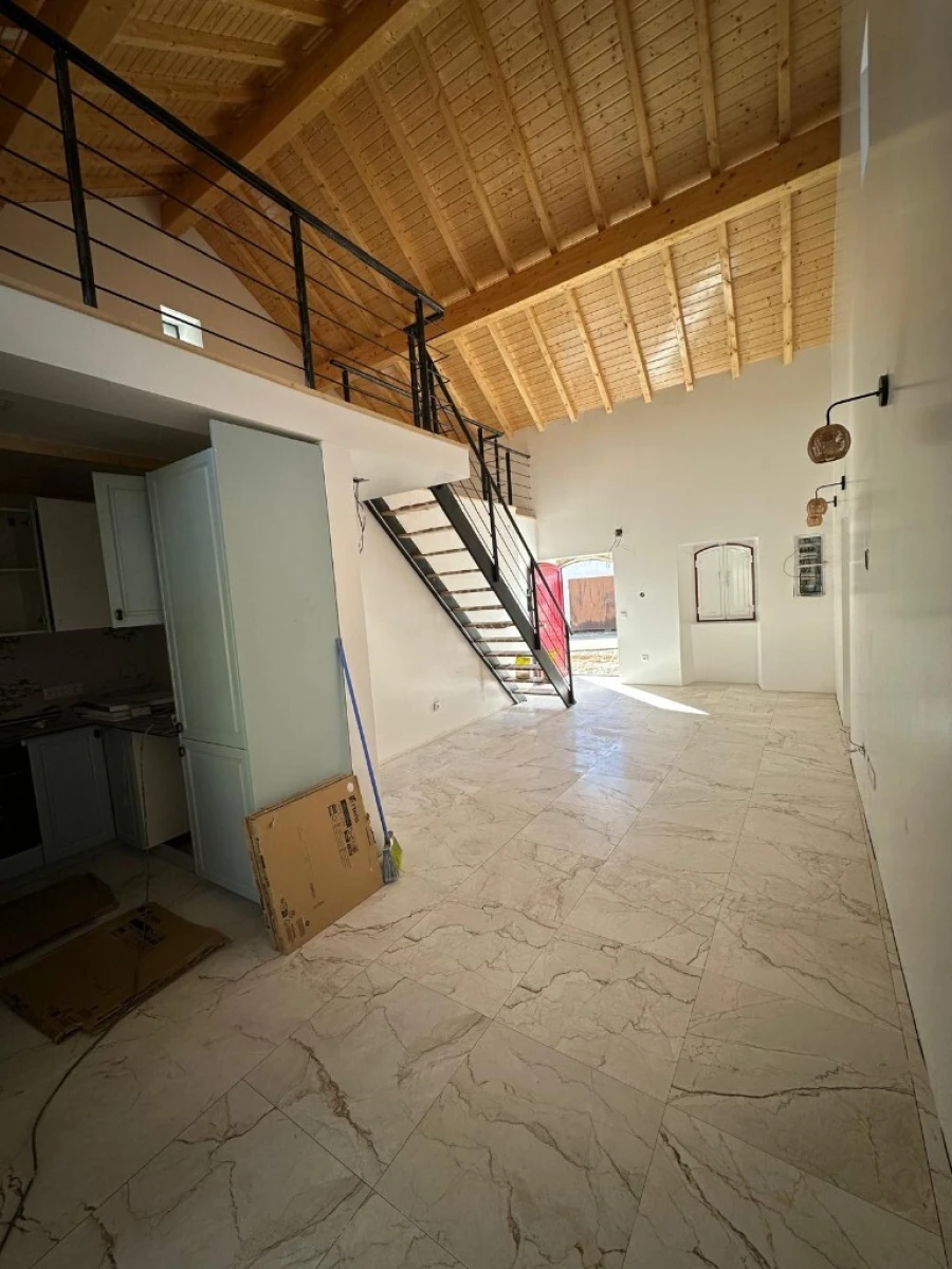 Moradia T2 para Venda em Nossa Senhora do Pranto Foto 13