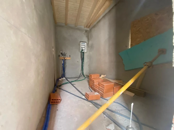 Moradia T2 para Venda em Nossa Senhora do Pranto Foto 18