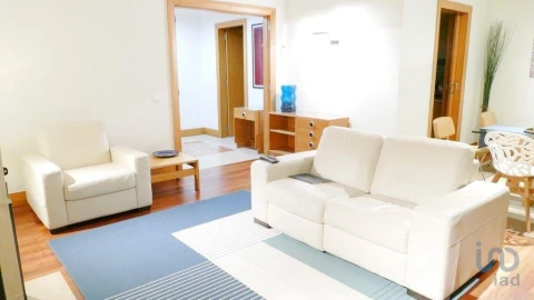 Apartamento T2 para Venda em Olivais