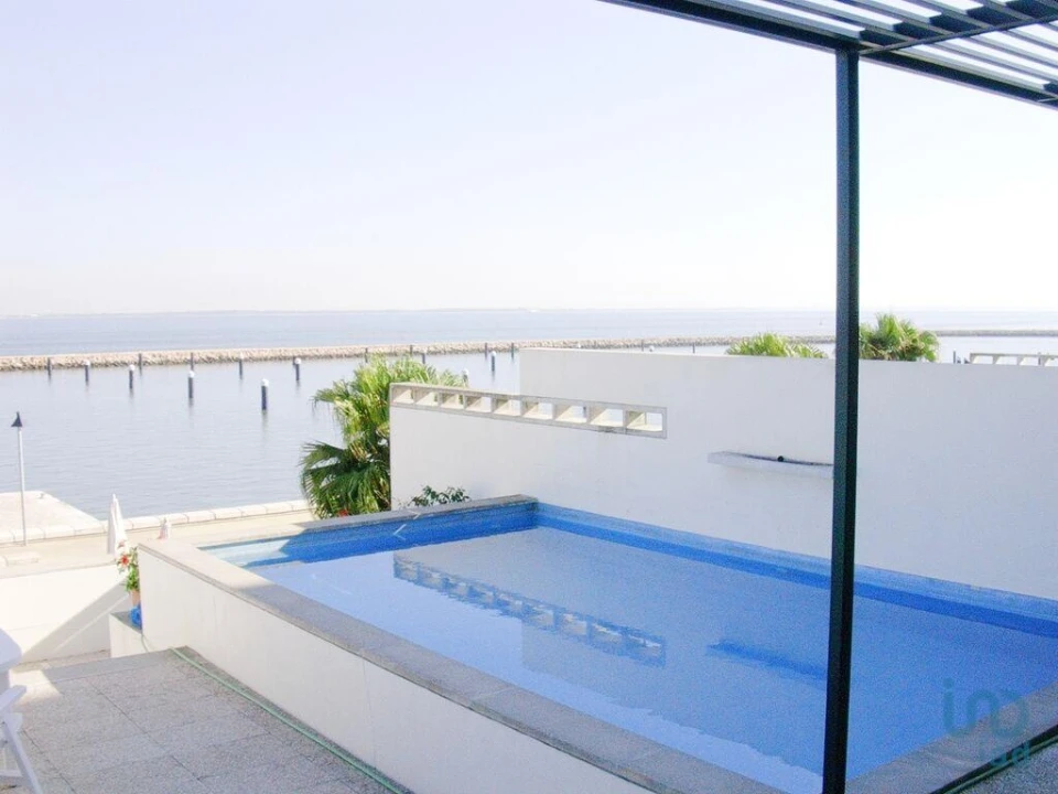 Apartamento T2 para Venda em Olivais Foto 1