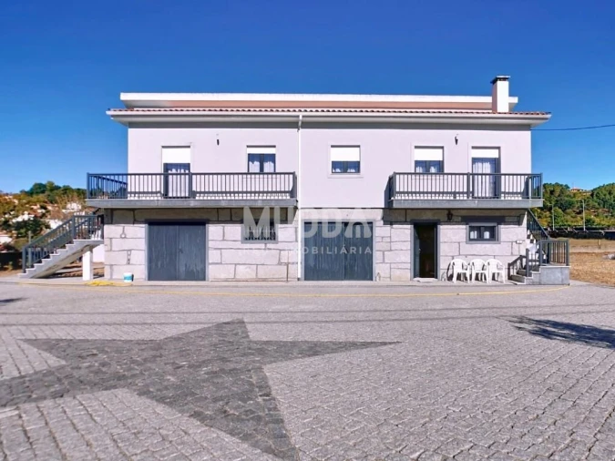 Moradia T5 para Venda em Vidago, Arcossó, Selhariz, Vilarinho Paranheiras Foto 1