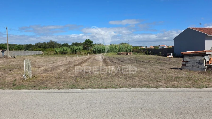 Terreno para Venda em Caranguejeira