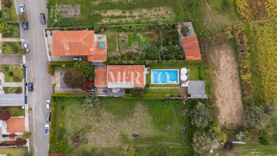 Moradia T3 para Venda em Forjães Foto 31