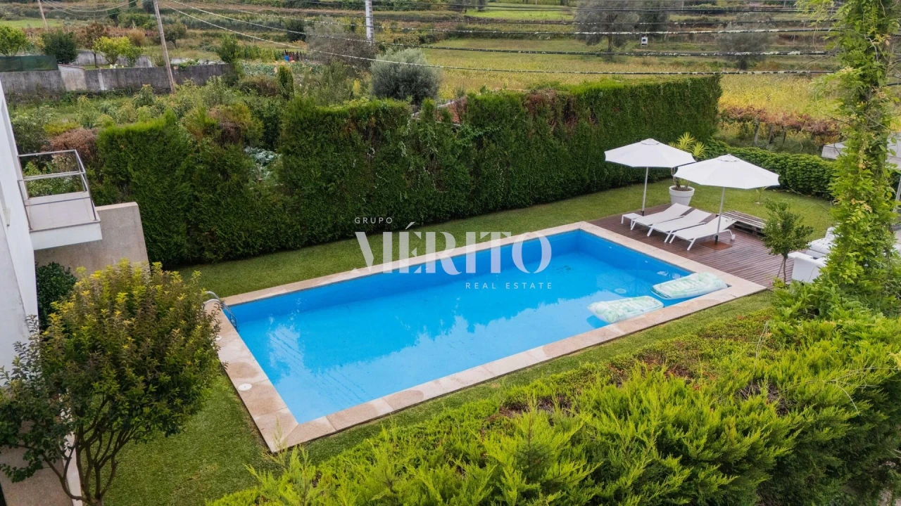 Moradia T3 para Venda em Forjães Foto 29