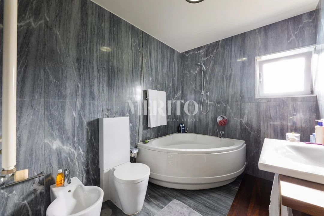 Moradia T3 para Venda em Forjães Foto 15