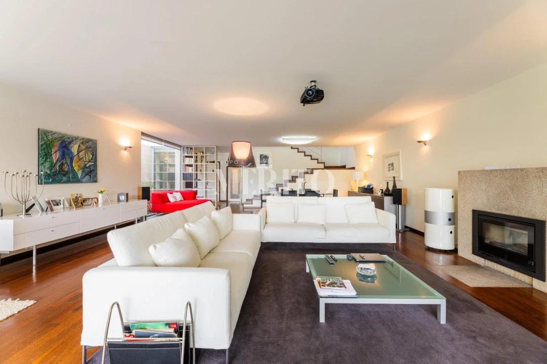 Moradia T3 para Venda em Forjães Foto 4