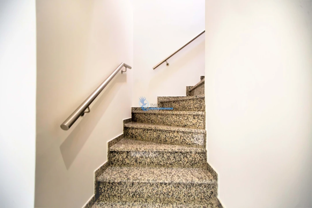 Moradia T5 para Venda em Albufeira e Olhos de Água Foto 13