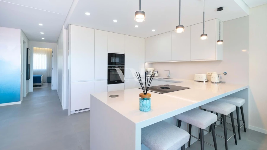 Apartamento T2 para Venda em Quarteira Foto 6
