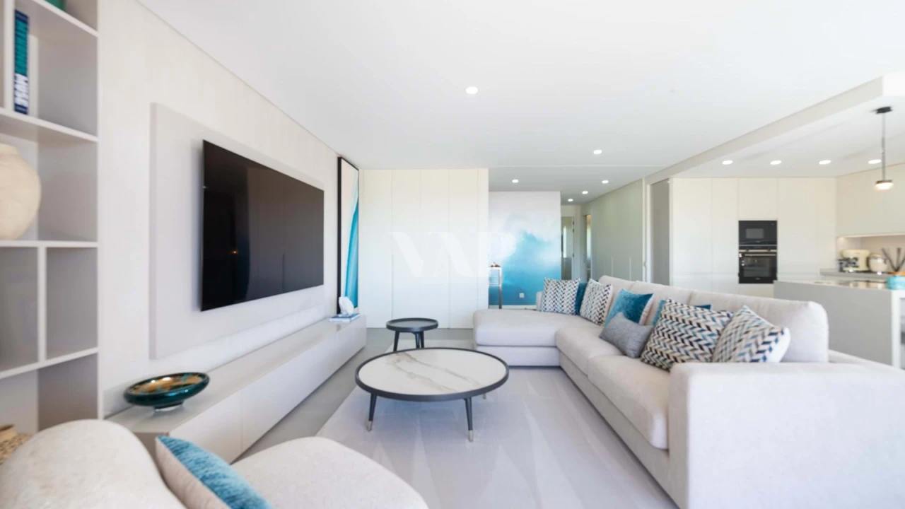Apartamento T2 para Venda em Quarteira Foto 9