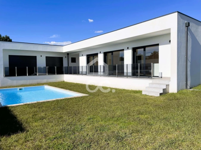 Moradia T3 para Venda em Merelim (São Paio), Panoias e Parada de Tibães Foto 14