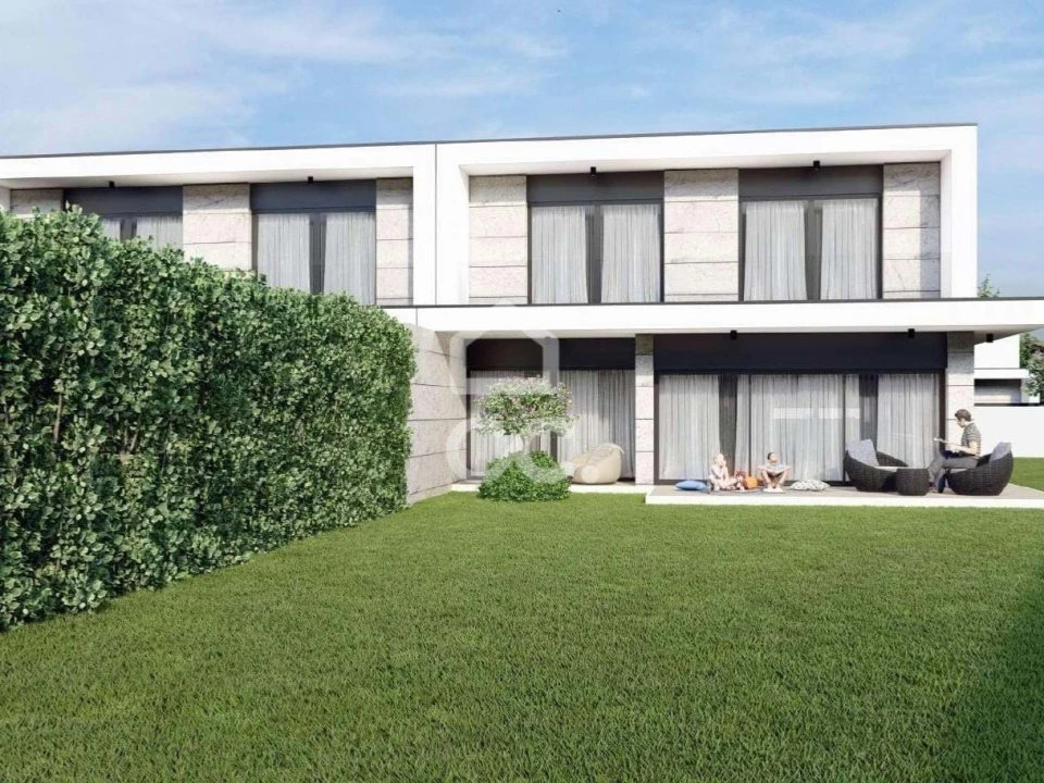 Moradia T3 para Venda em Antas e Abade de Vermoim Foto 5