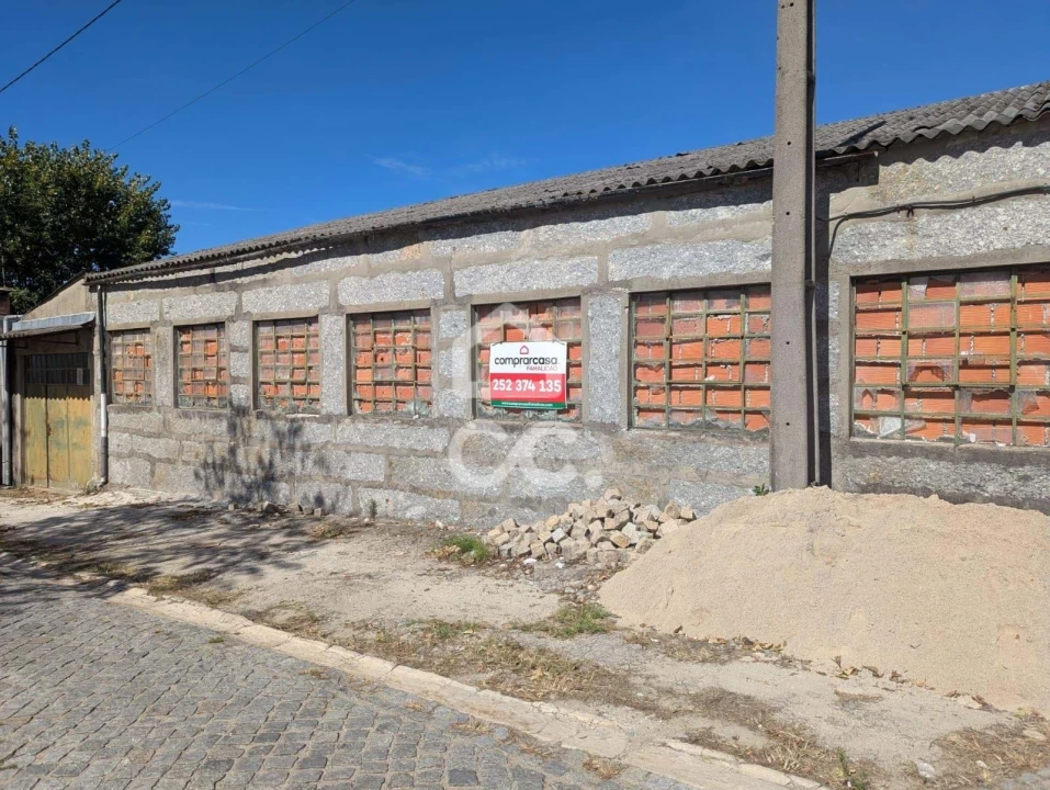 Armazém para Venda em Gondar Foto 1