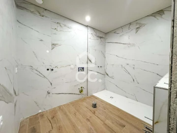 Apartamento T4 para Venda em Viseu