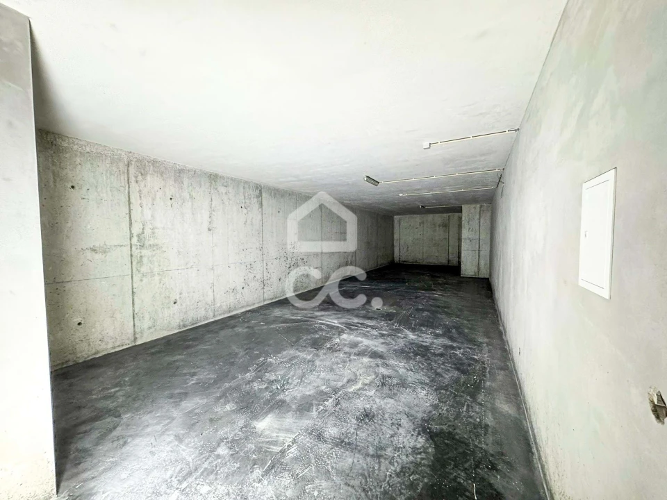 Apartamento T4 para Venda em Viseu Foto 30