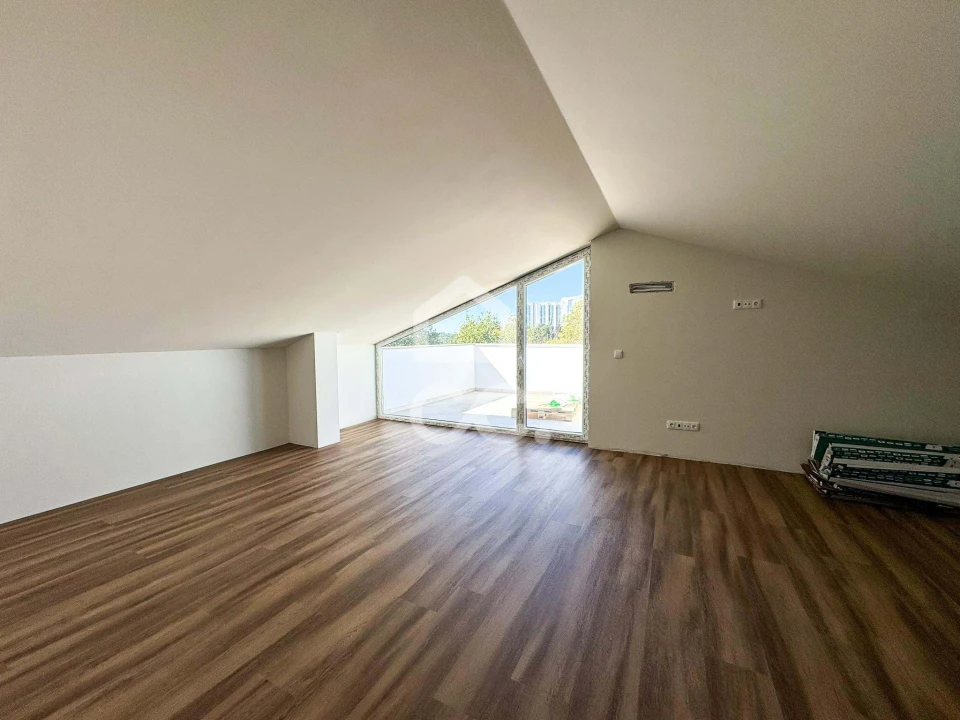 Apartamento T4 para Venda em Viseu Foto 21