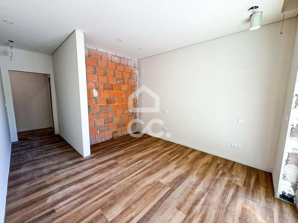 Apartamento T4 para Venda em Viseu Foto 13