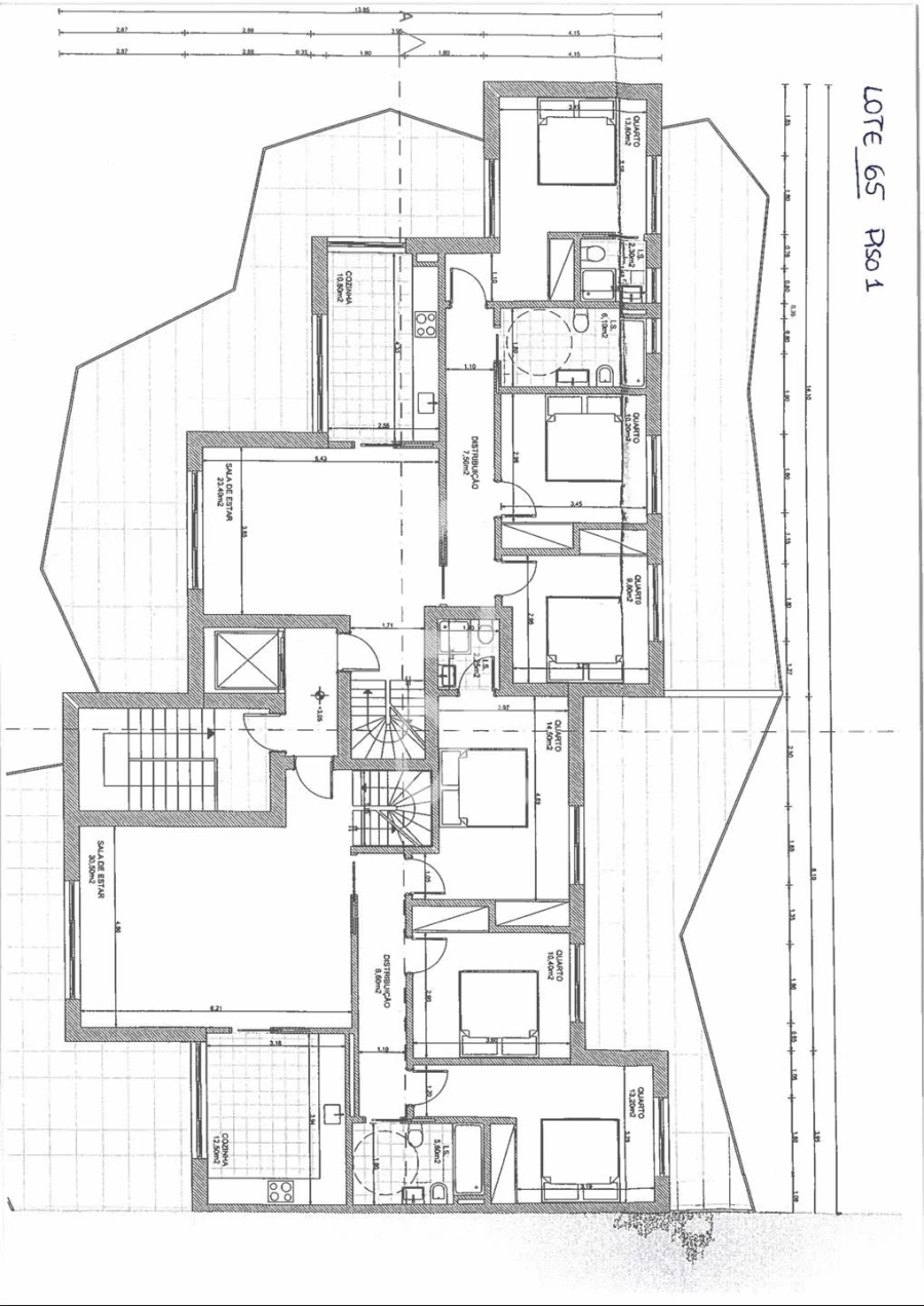 Apartamento T4 para Venda em Viseu Foto 32