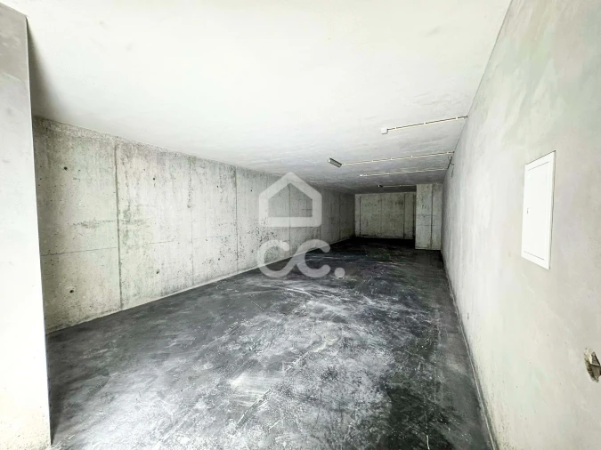 Apartamento T4 para Venda em Viseu Foto 30