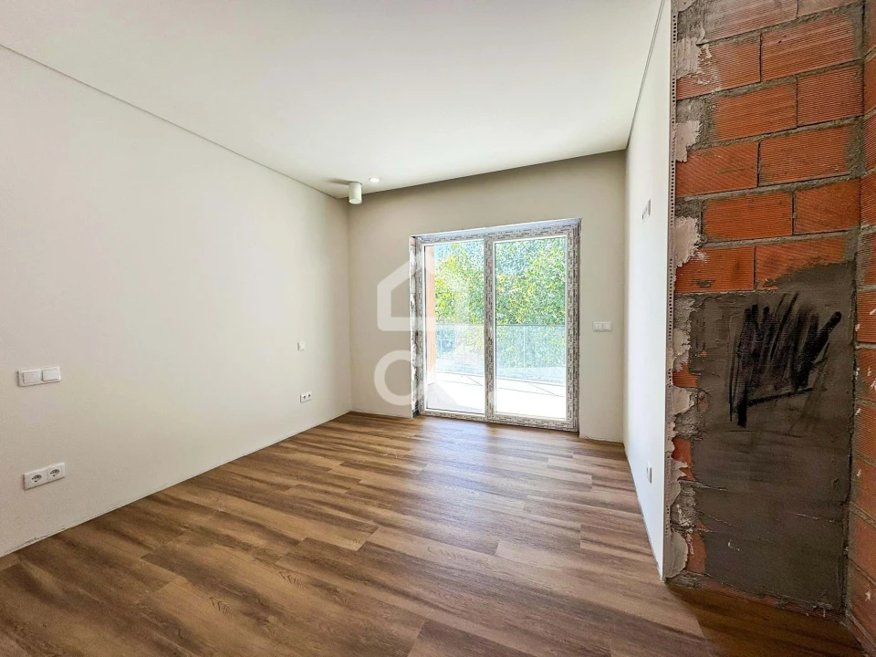 Apartamento T4 para Venda em Viseu Foto 12